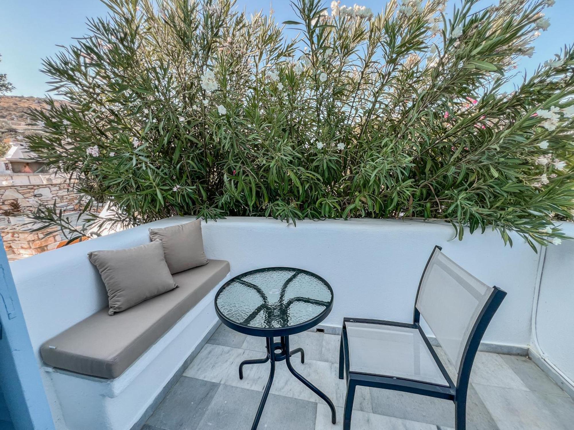 Yaleena Residences Drios Dış mekan fotoğraf
